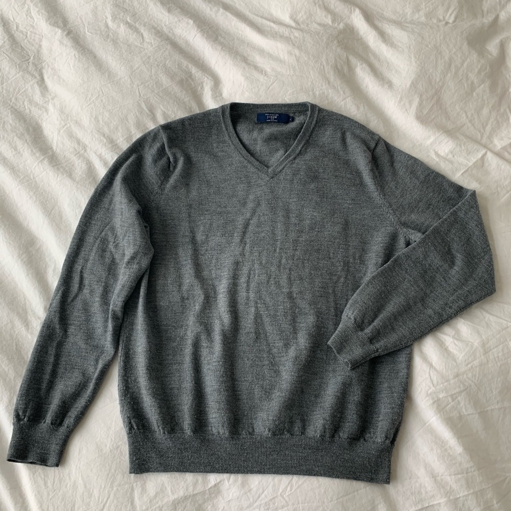 J Crew Men’s Heather Gray Merino Wool Sweater